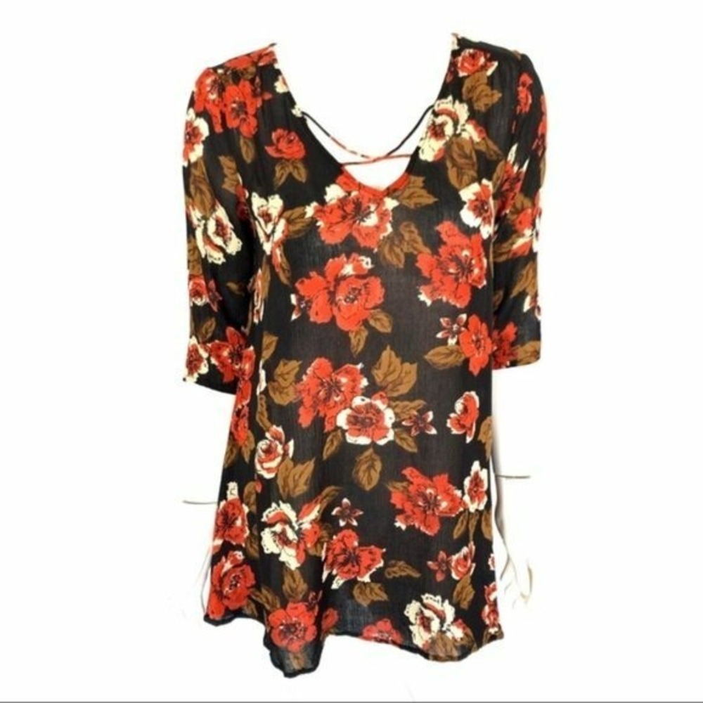 Amuse Society Black Floral Print Criss Cross V Neck Boho Tunic Top Small